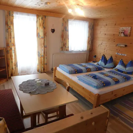 Haus Bergheimat Guest house Pragraten