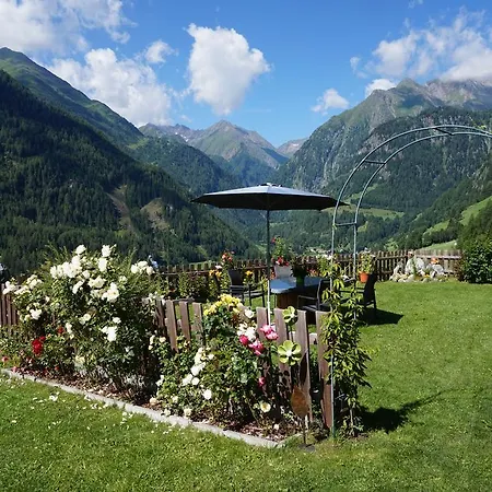 Haus Bergheimat 게스트하우스 *